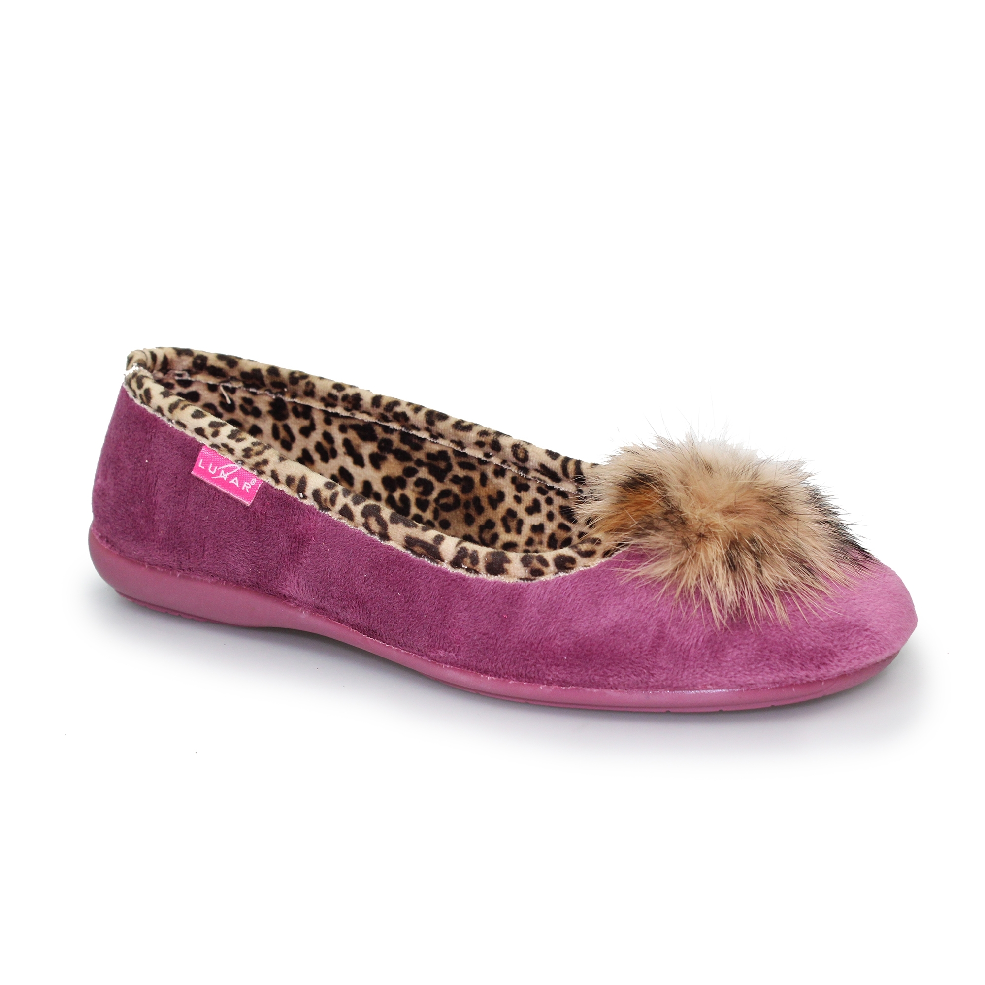 brooks leopard slipper